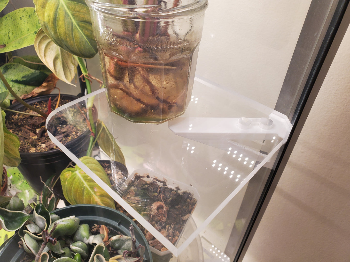 Milsbo "Floating" Single-Corner Acrylic Shelf - 3/8" clear - Ikea Greenhouse